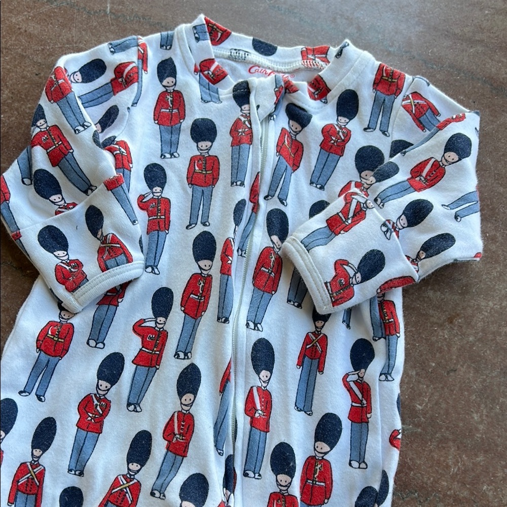 Cath Kids Kidston Onesie Sleeper London Buckingham Palace Guards 0-3 Mos neutral